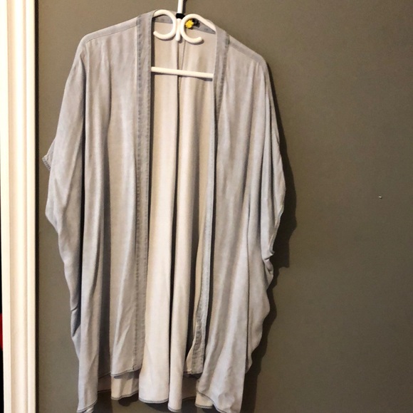 Jean coloured light short sleeve flowy cardigan - Picture 1 of 1